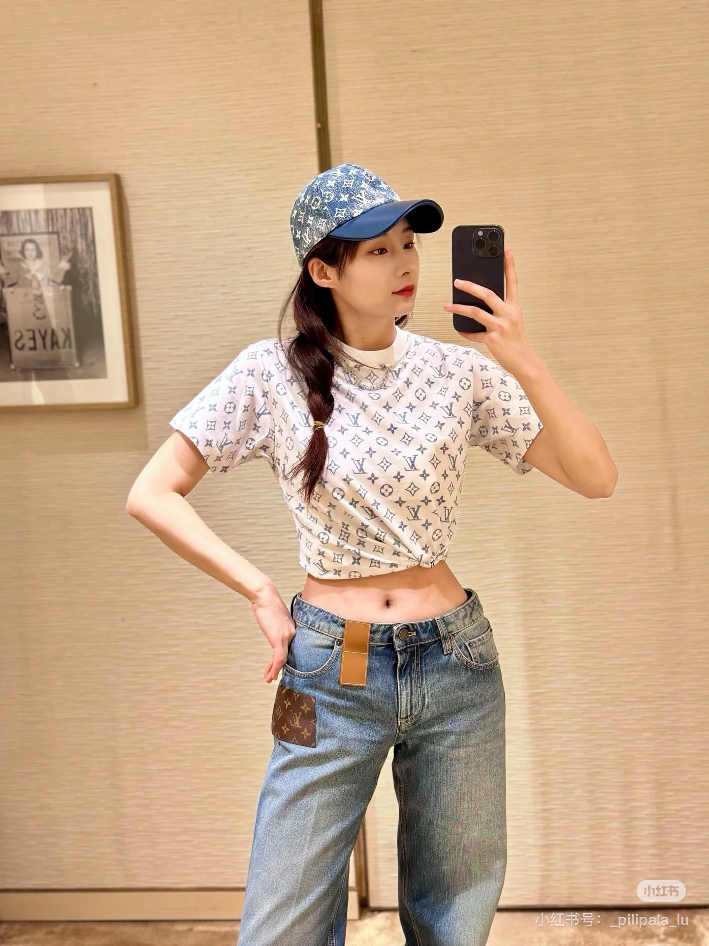 루이비통 풀 프린트 반팔 (정품급 해외배송)