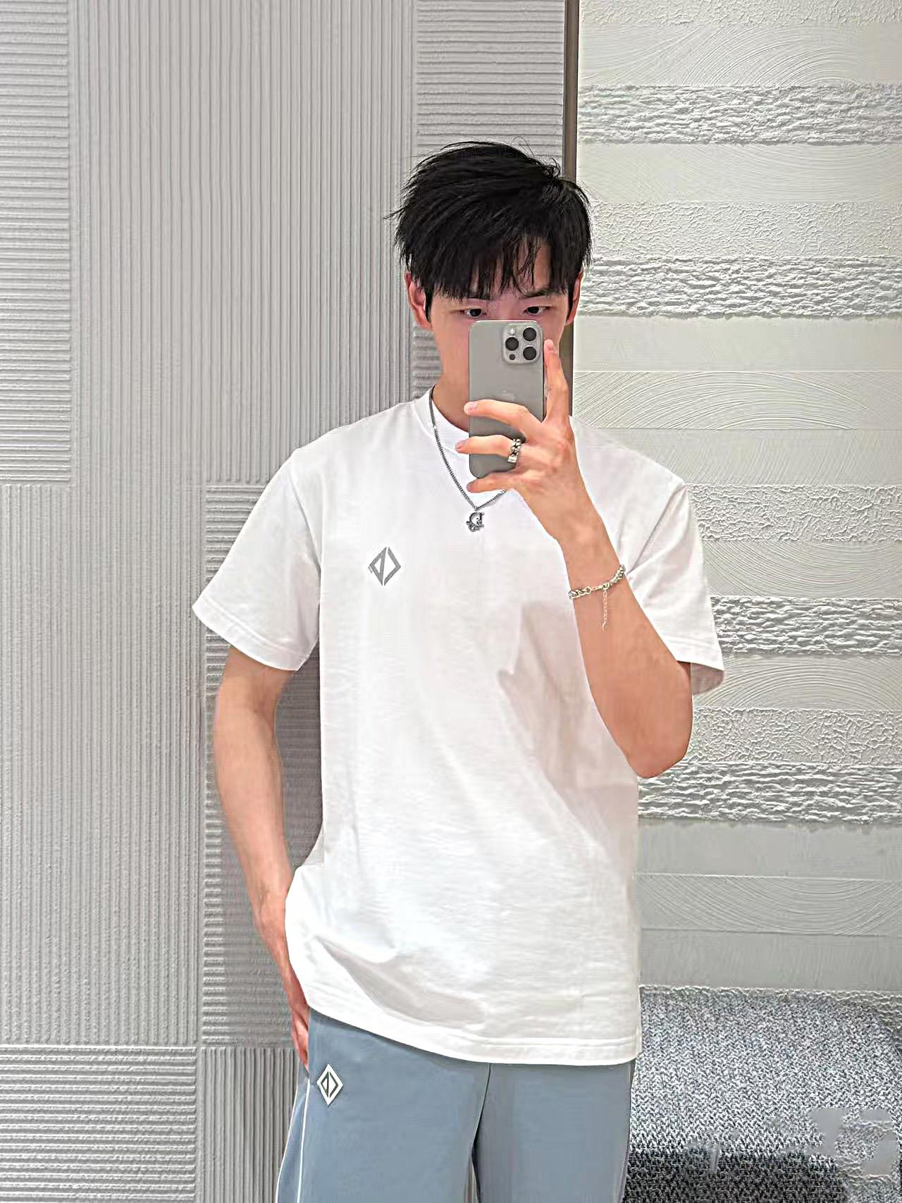디올 슬로건 프린트 크루넥 반팔 2컬러 (정품급 해외배송)