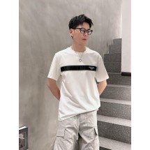 프라다 라운드넥 반팔 (해외배송)