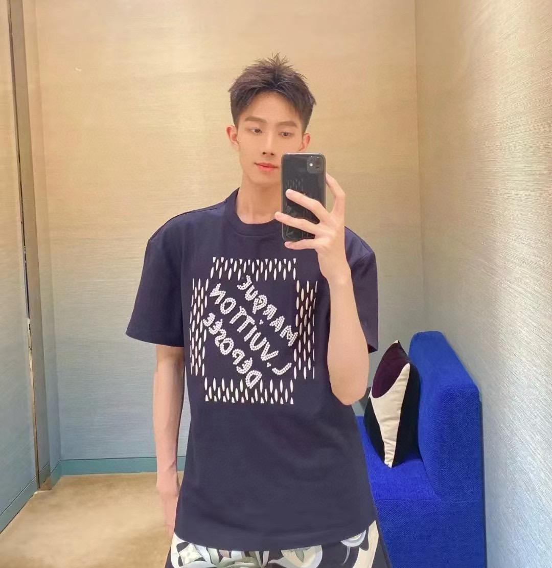 루이비통 코튼 라운드넥 반팔 (해외배송)