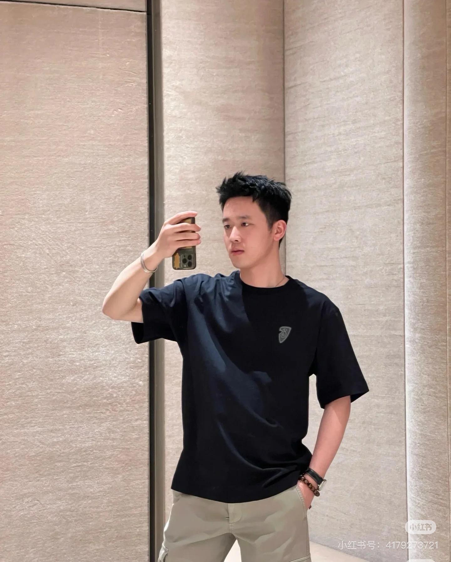 버버리 자수 쉴드 배지 코튼 반팔  (해외배송)