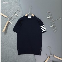 톰브라운 밀라노 스티치 사선 완장 라운드 반팔 니트  (국내배송)