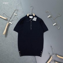 톰브라운 넥 사선 스티치 카라 반팔 니트 (국내배송)