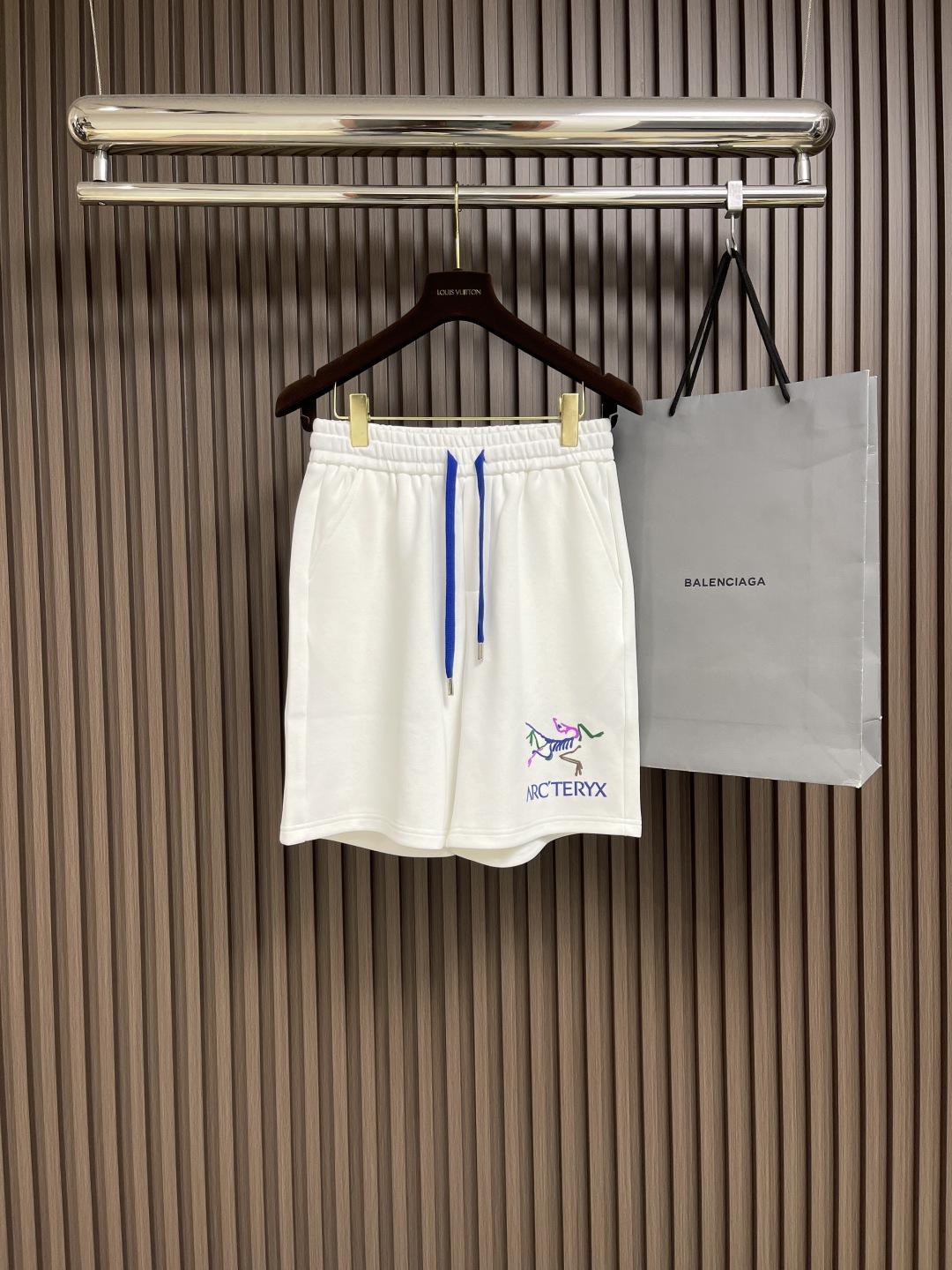 아크테릭스 캐주얼 반바지 (해외배송)