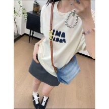 아미 25SS 자수 레터 반팔 티셔츠 (정품급 해외배송)