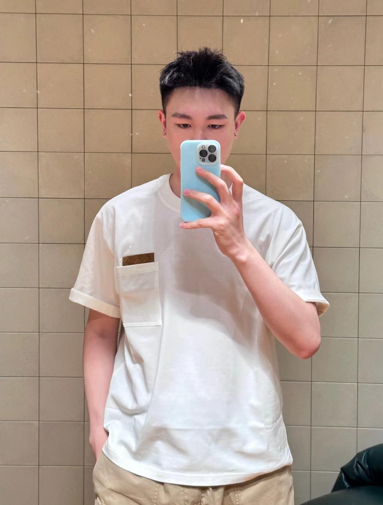 보테가베네타 가죽 포켓 반팔 (해외배송)
