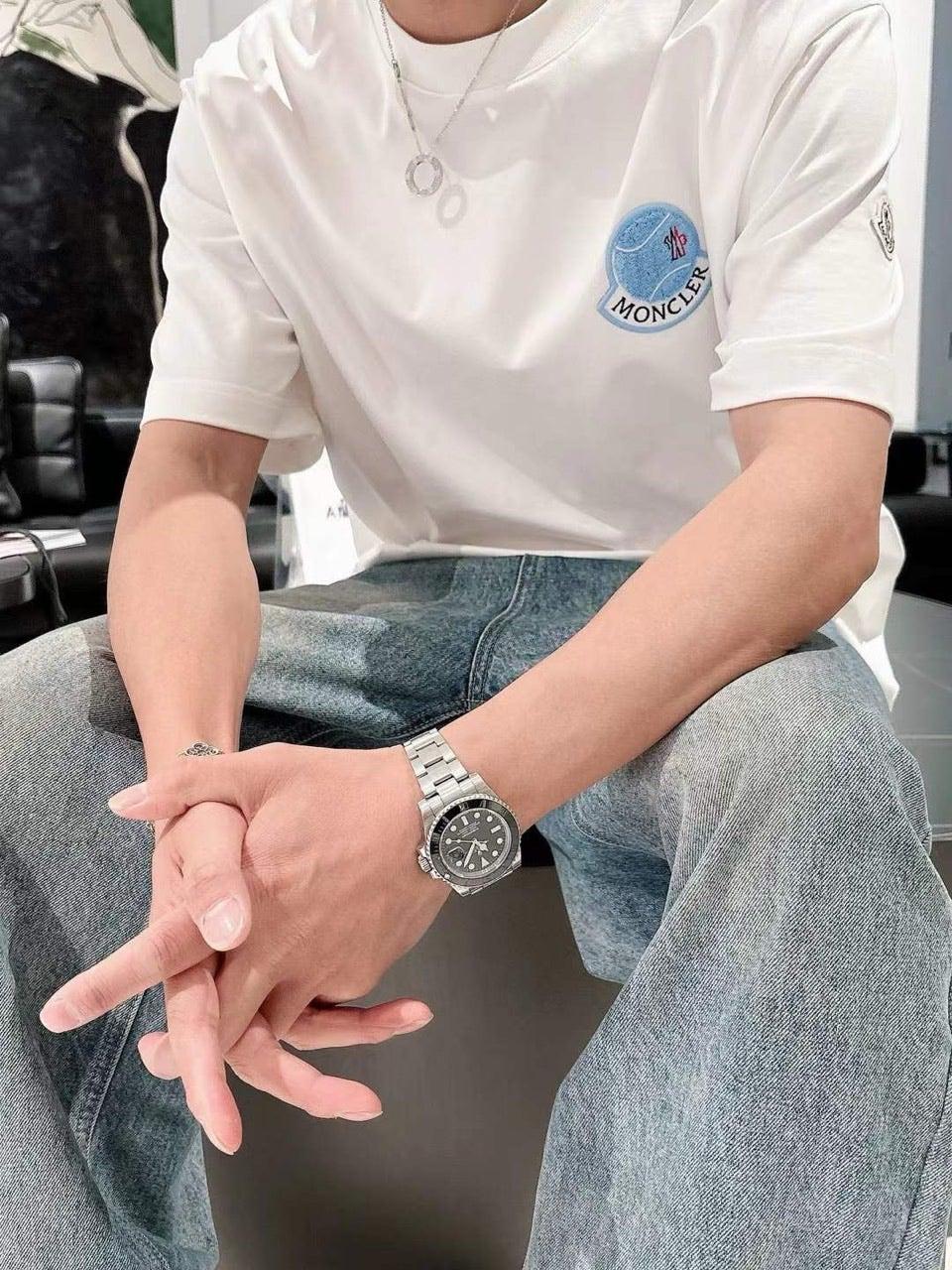 몽클레어 MONCLER 남성반팔 라운드 반팔 (국내배송)