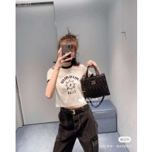 미우미우 신형 토트 블랙 (국내배송)