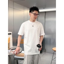 루이비통 라운드넥 반팔 (해외배송)