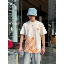 펜디 라운드넥 반팔 (해외배송)