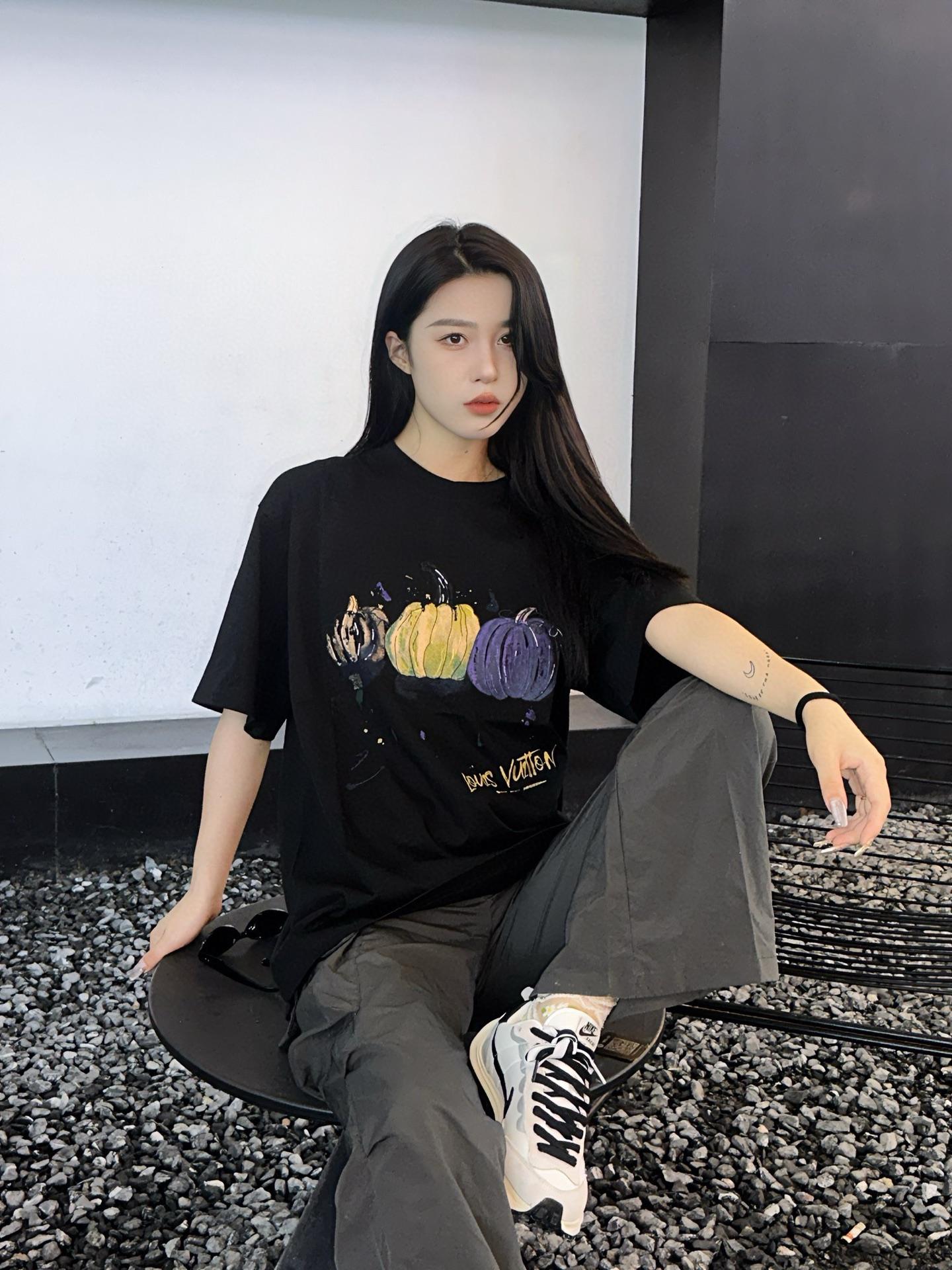 루이비통 25ss 그래피티 핸드페인팅 호박 프린트 반팔 (해외배송)