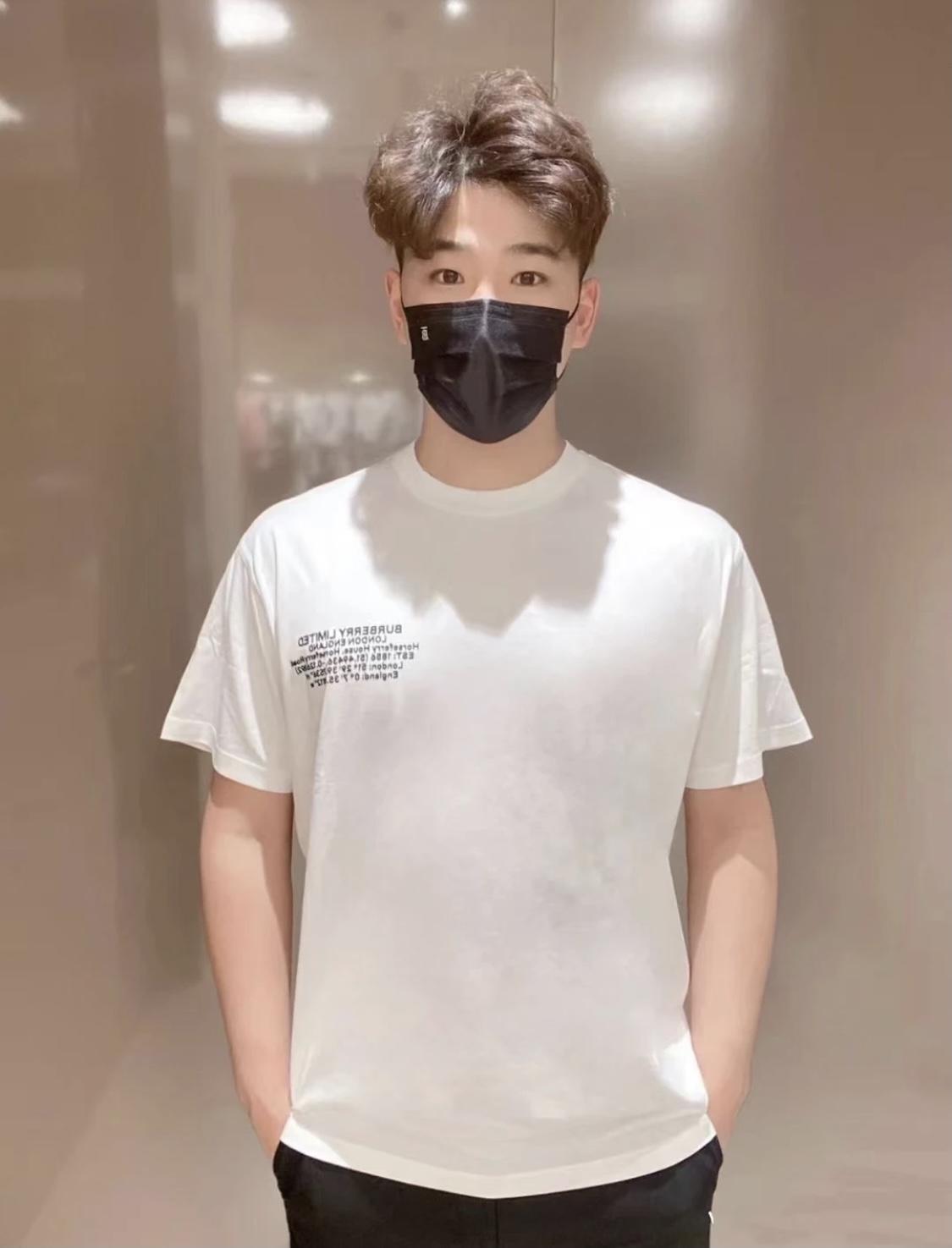 버버리 22ss 러버 레터링 슬로건 반팔 (해외배송)