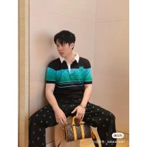 루이비통 2025ss 스네이크 시리즈 그린 스티칭 니트 폴로 반팔 (해외배송)