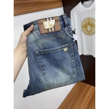 버버리 01243 청바지 (국내배송)