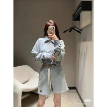 미우미우 자수 라벨 테리 반바지 (해외배송)