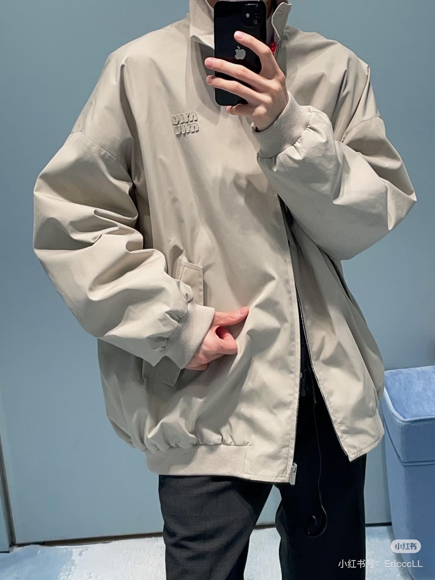 미우미우 루즈 캐주얼 재킷 (해외배송)