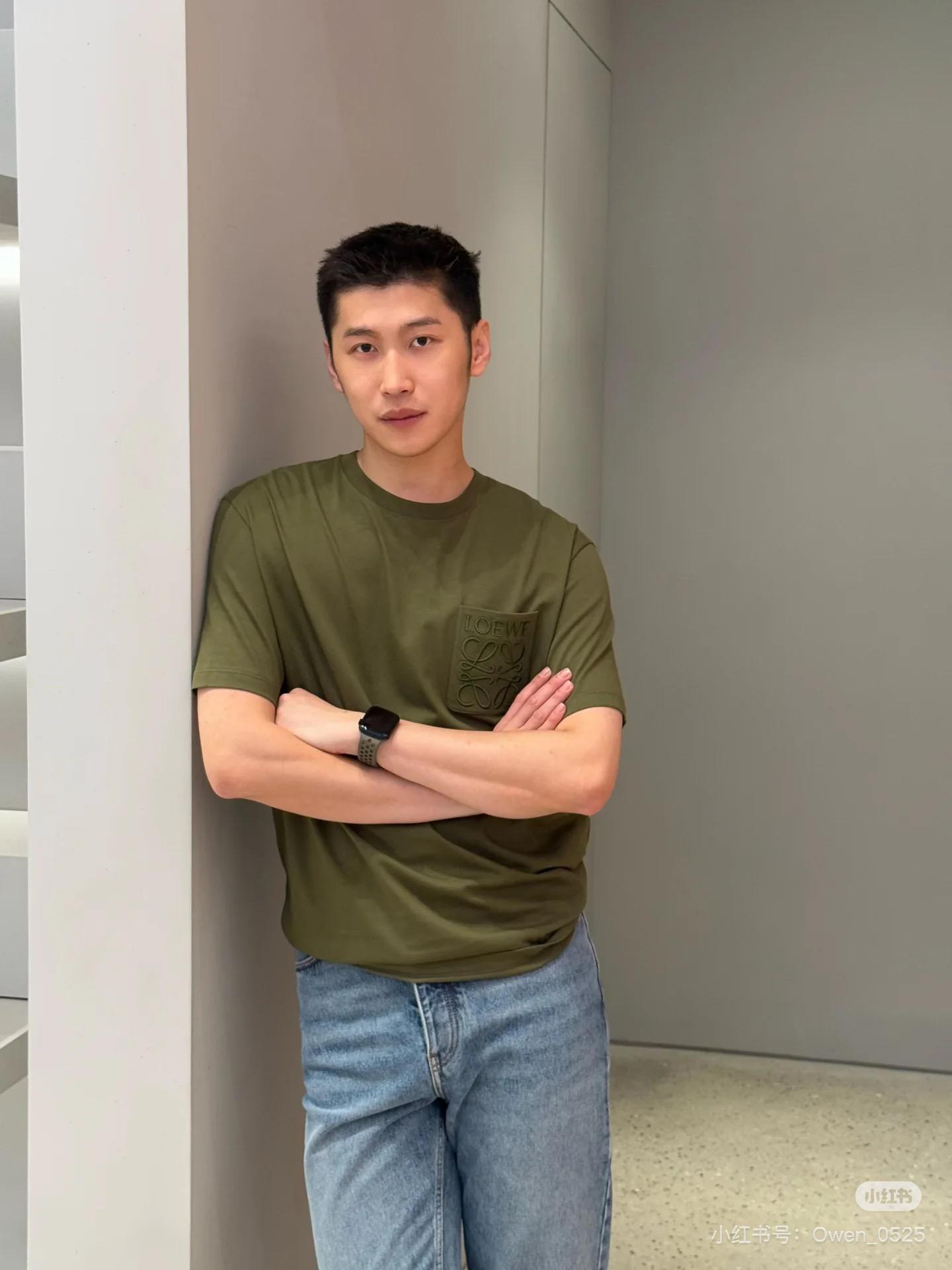 로에베 라운드넥 반팔 (해외배송)