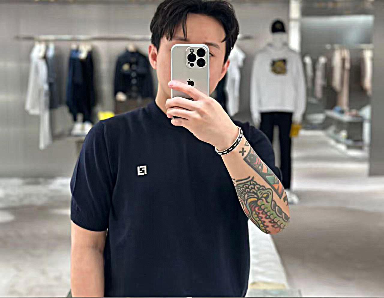 펜디 더블 F 로고 스웨터 (해외배송)
