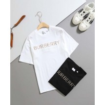 버버리 엠보 레터링 로고 반팔 (국내배송)