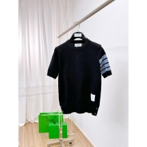 톰브라운 4선완장니트 (국내배송)
