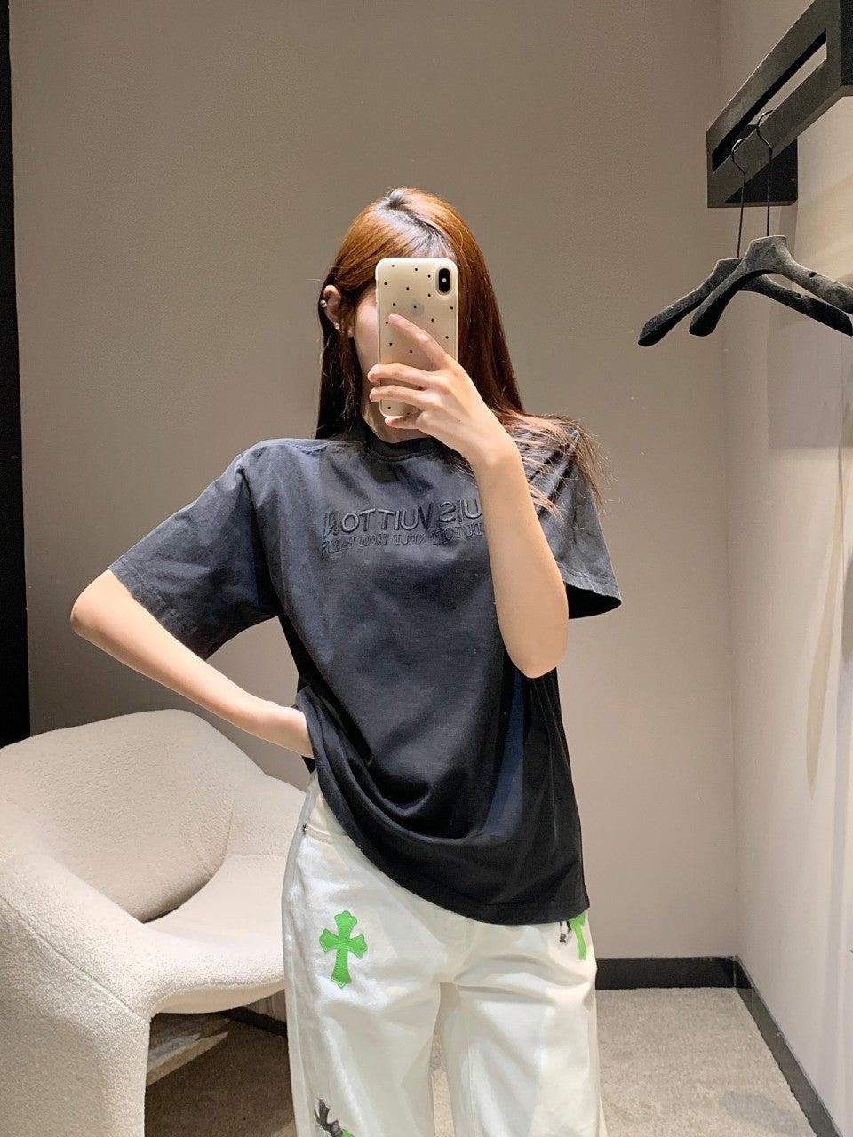 루이비통 뉴 레터 자수 워싱 리브드 반팔 (해외배송)