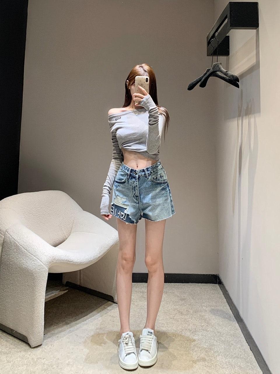 로에베 핫 다이아몬드 비즈 립 데님 쇼츠 (해외배송)