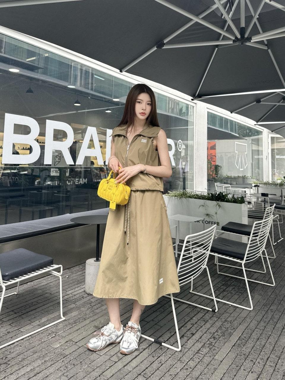 미우미우 베스트 + 스커트 캐주얼 세트 (해외배송)