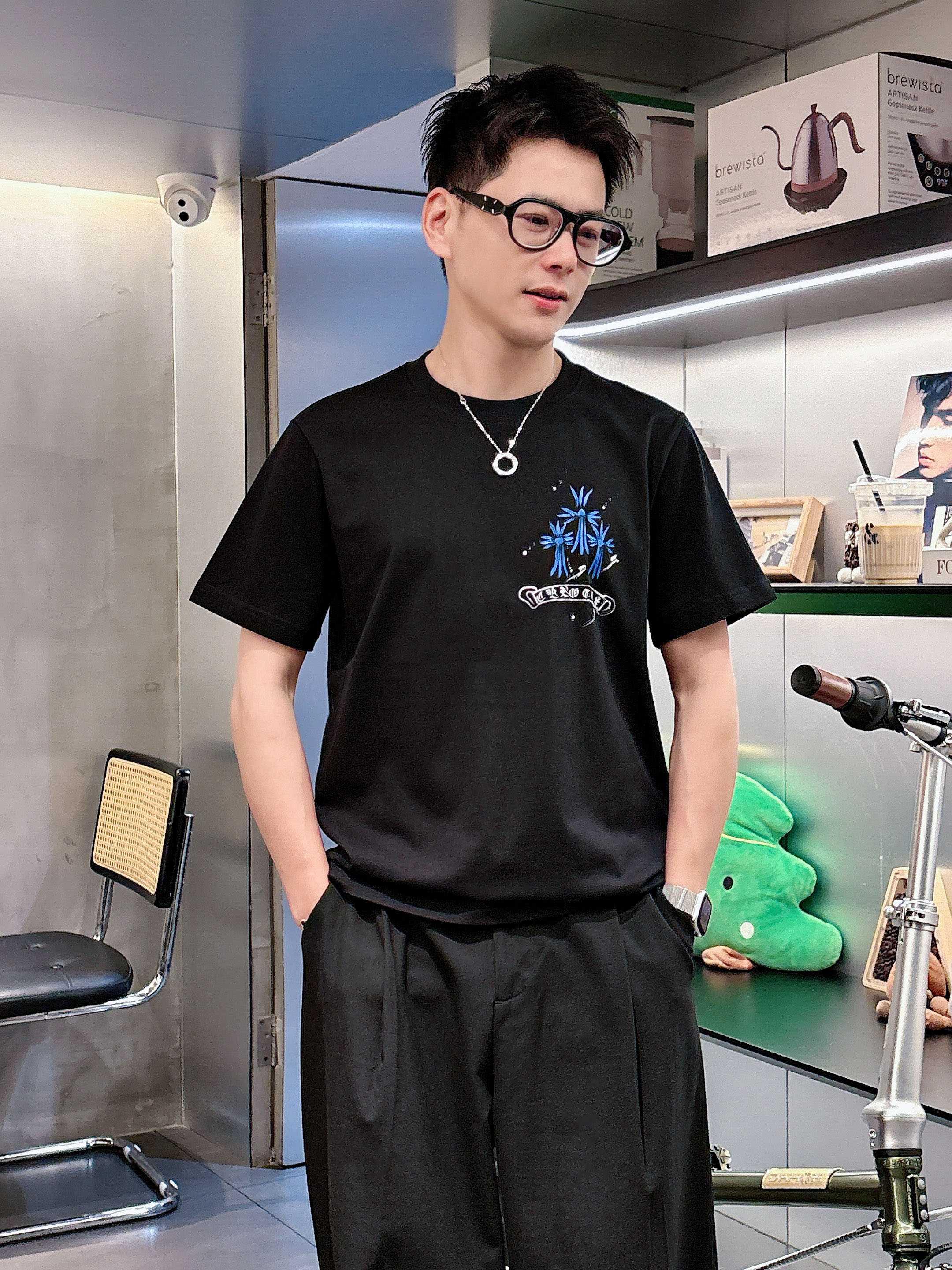크롬하츠 핸드페인팅 반팔 (해외배송)