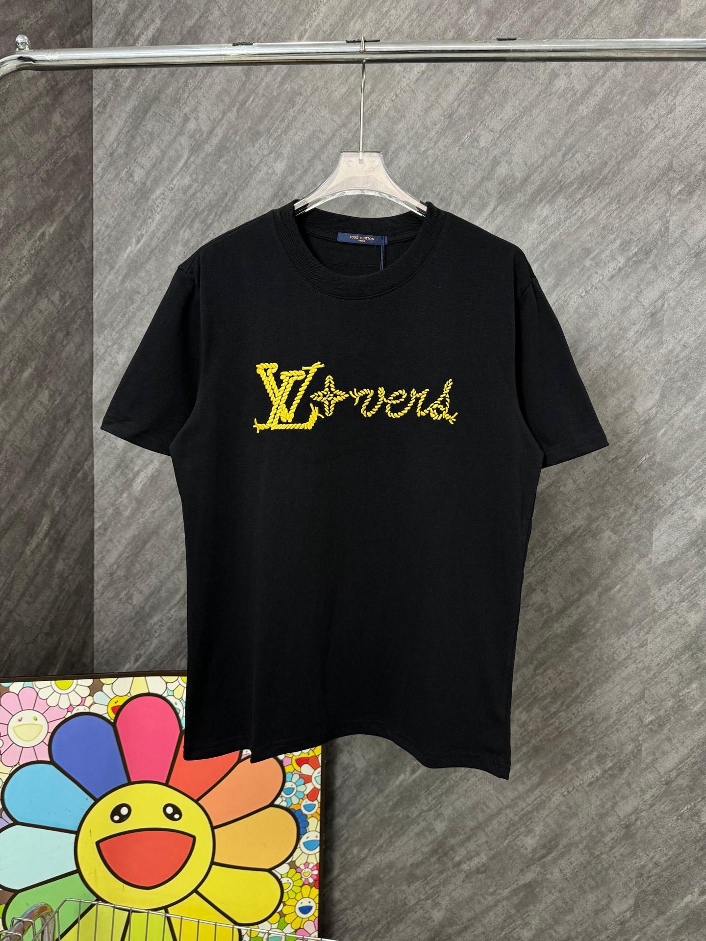 루이비통 LV 레터 아트 시그니처 자수 라운드넥 반팔 2컬러 (해외배송)