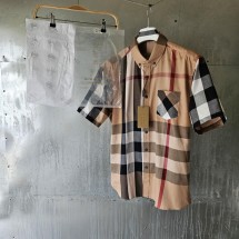 버버리 포켓 체크 셔츠 (국내배송)