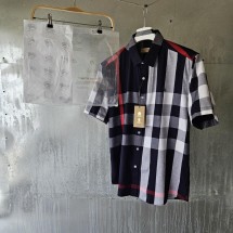 버버리 포켓 체크 셔츠 (국내배송)