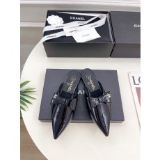 샤넬 포인티드 하프 슬리퍼 (해외배송)