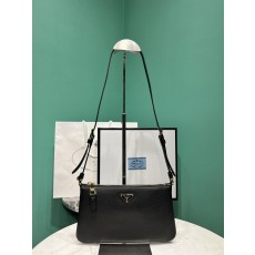 프라다 숄더백 (정품급 해외배송)