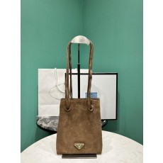 프라다 스웨이드 가죽 미니 크로스백 (정품급 해외배송)