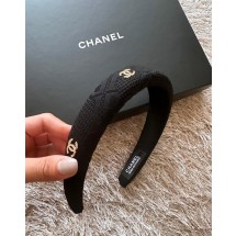 샤넬 로고 머리띠 (국내배송)