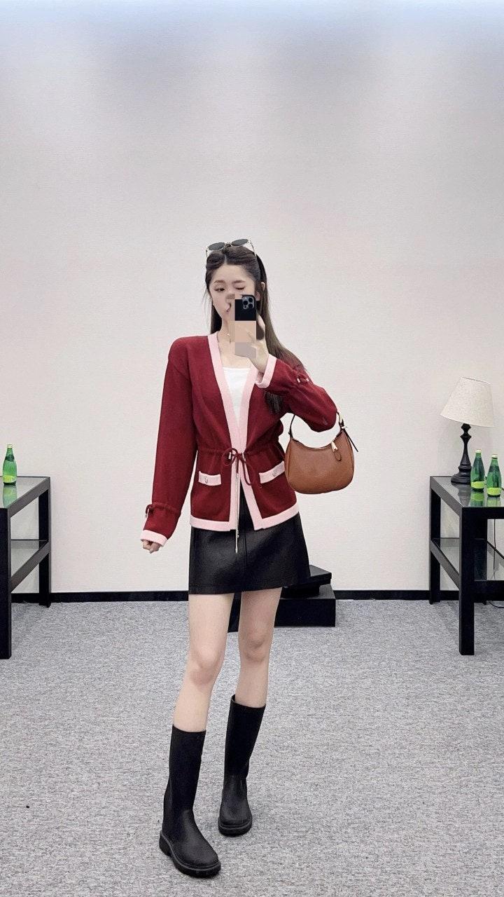 샤넬 25FW 퓨어 울 커스텀 다이드 콘트라스트 컬러 스티칭 드로스트링 가디건 (정품급 해외배송)