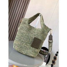 로에베 라피아 슬릿 핸드백 (해외배송)
