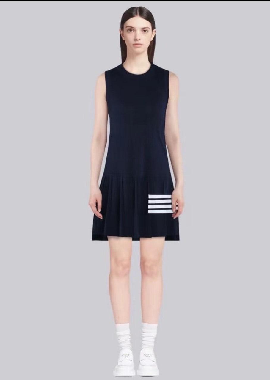 톰브라운 THOM BROWNE 여성 4바 조끼 드레스 (국내배송)