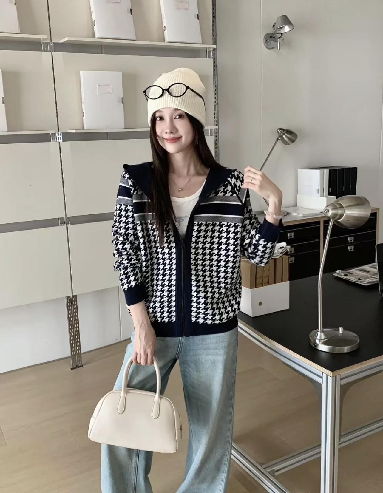 디올 후드 자카드 양면 니트 재킷 2컬러 (해외배송)